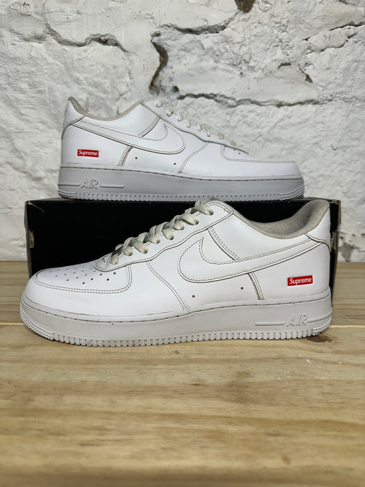 Nike Air Force 1 Low Supreme White Sz 11.5
