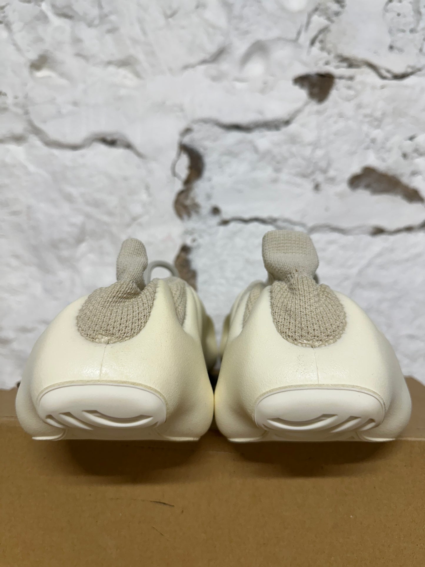 Yeezy 450 Cloud White Sz 12