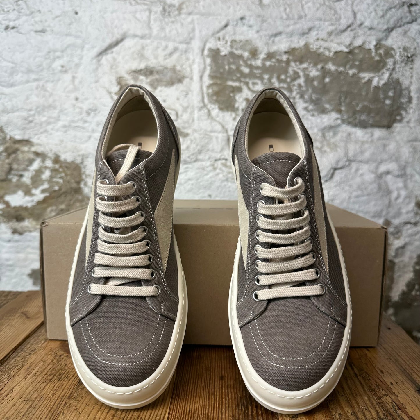 Rick Owens Vintage Dark Dust Milk Sneaker Sz 8 (41) DS
