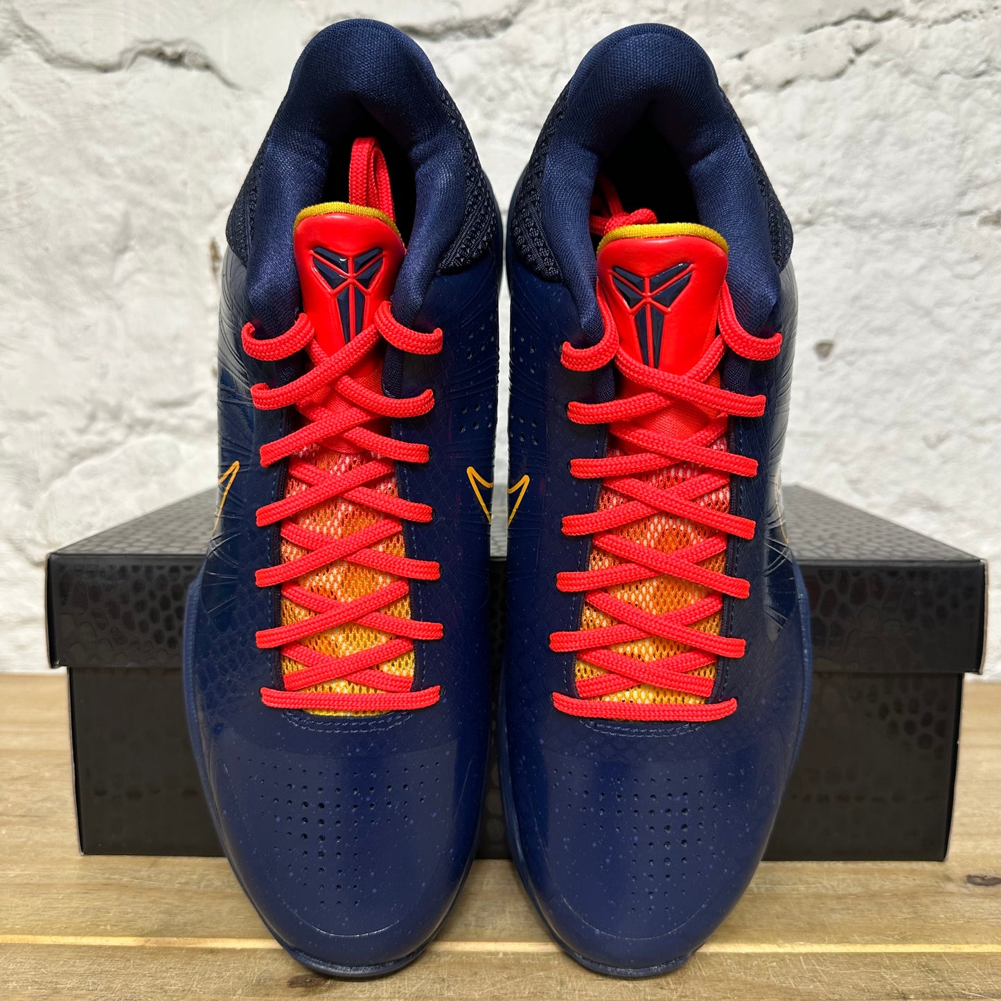 Nike Kobe 5 Protro Caitlin Clark Indiana Fever Sz 10 DS
