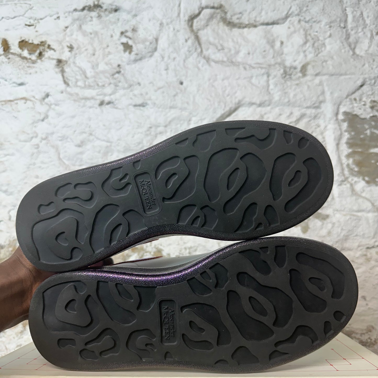 Alexander Mcqueen Iridescent Pink Tab White Sneaker Sz 7 (40)