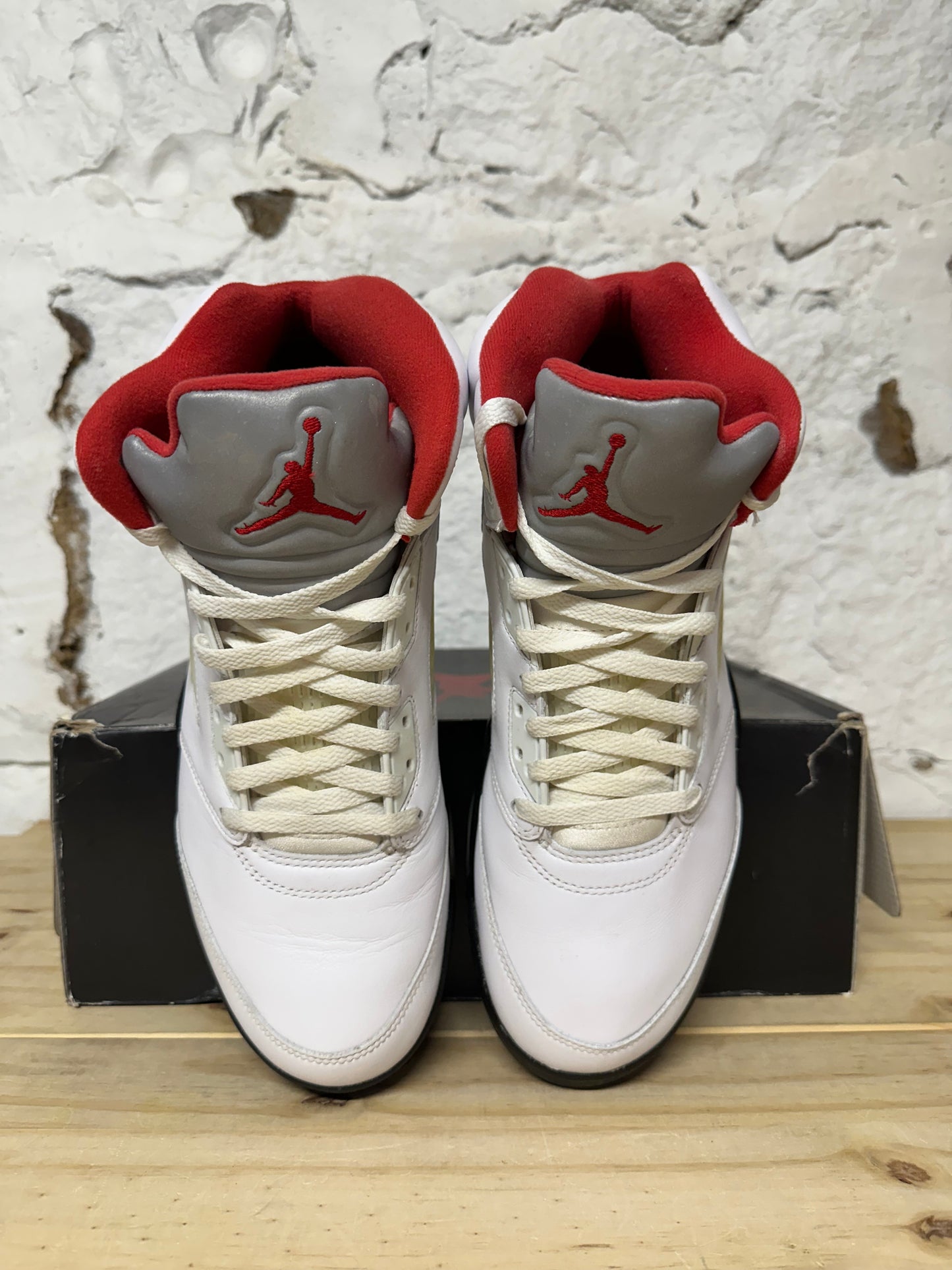 Air Jordan 5 Fire Red Silver Tongue Sz 11