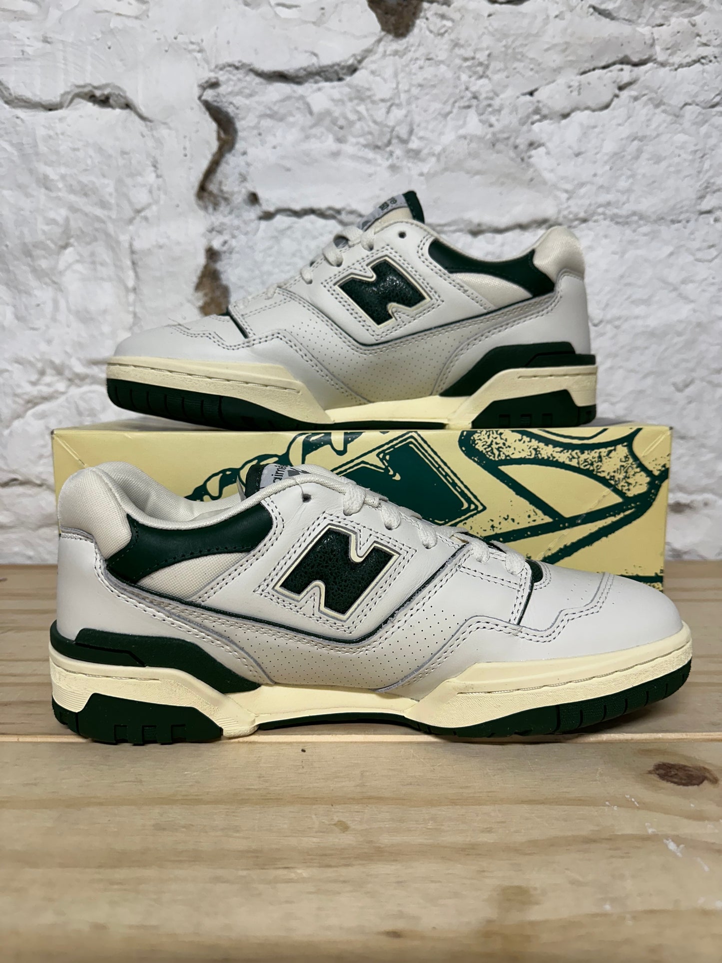 New Balance 550 ALD White Green Sz 8.5 DS