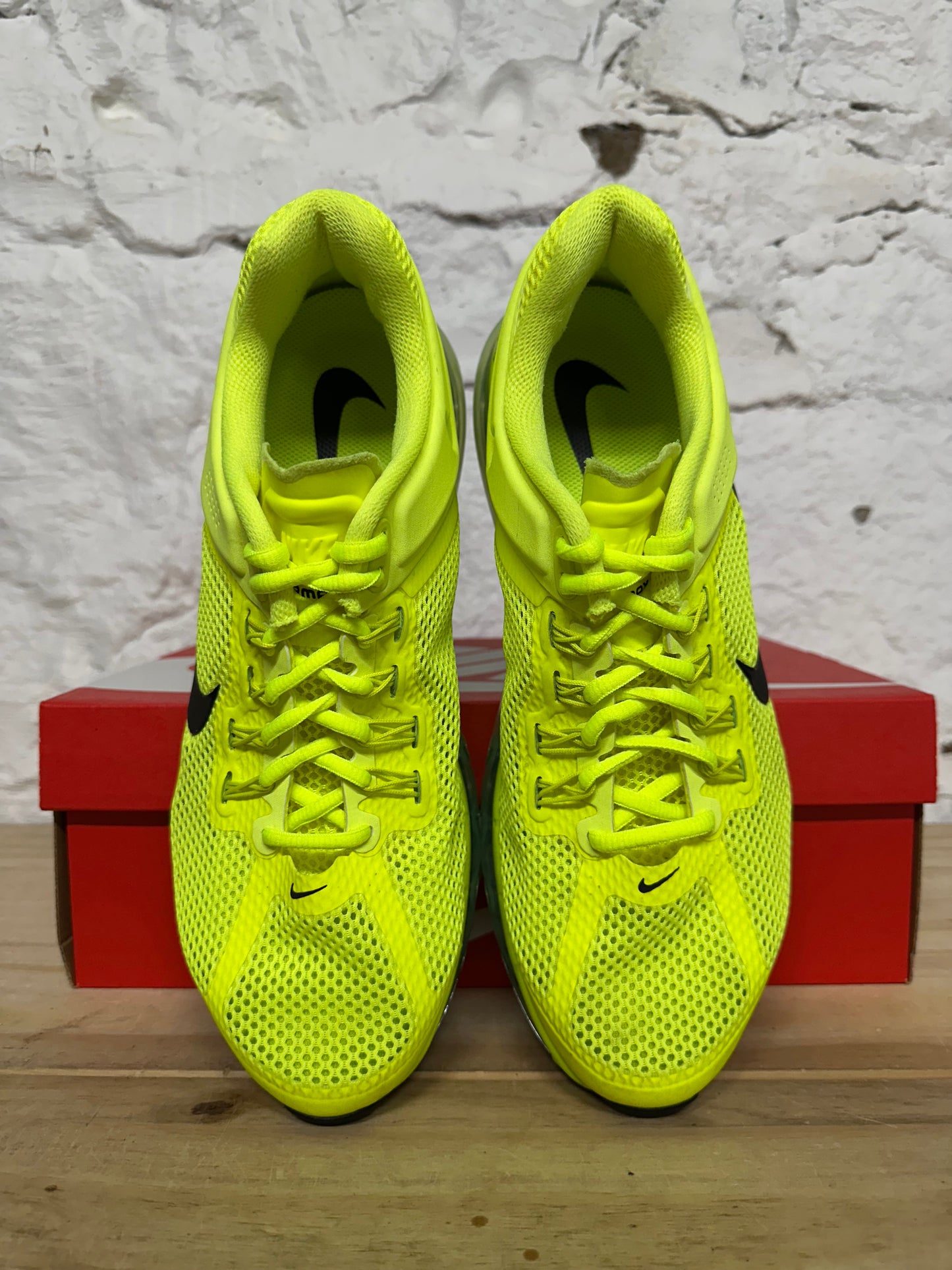 Nike Air Max 2013 Volt Foam Sz 10