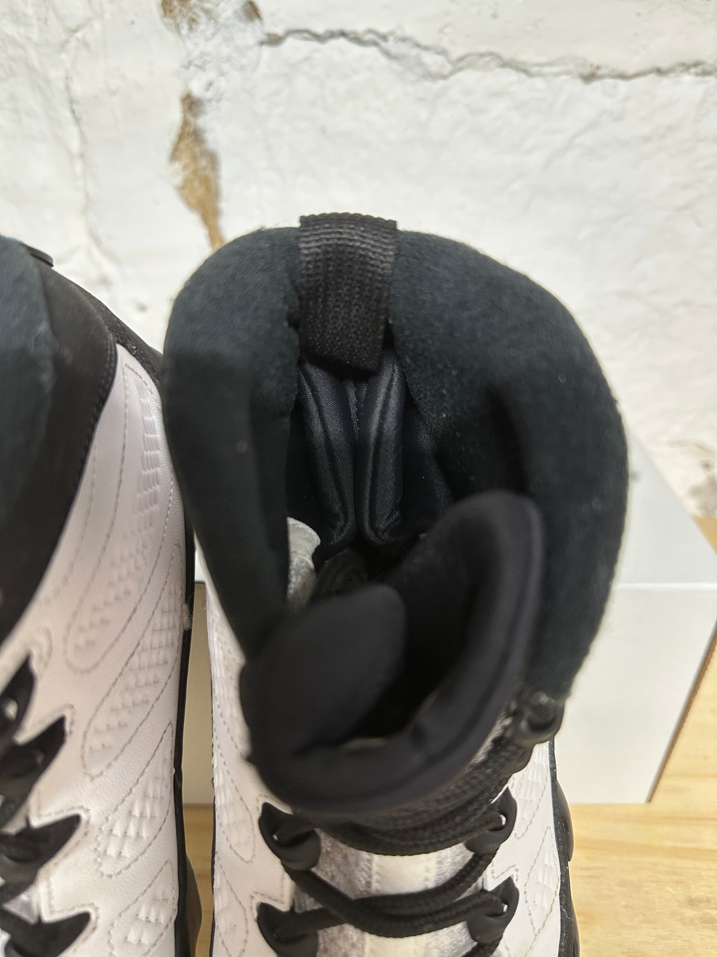 Air Jordan 9 University Blue Sz 8