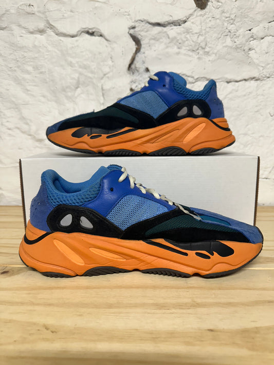 Yeezy 700 Bright Blue Sz 9.5