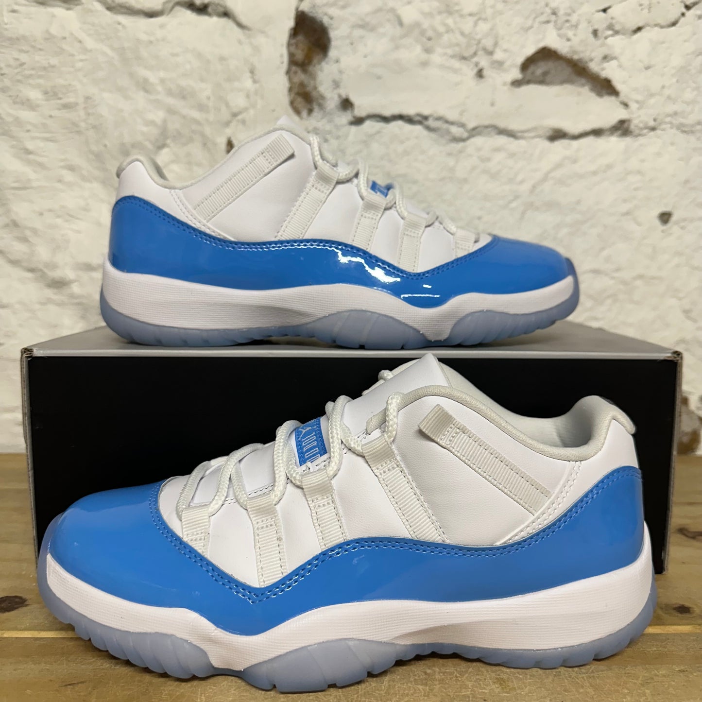 Air Jordan 11 Low University Blue (2026) Sz 7.5