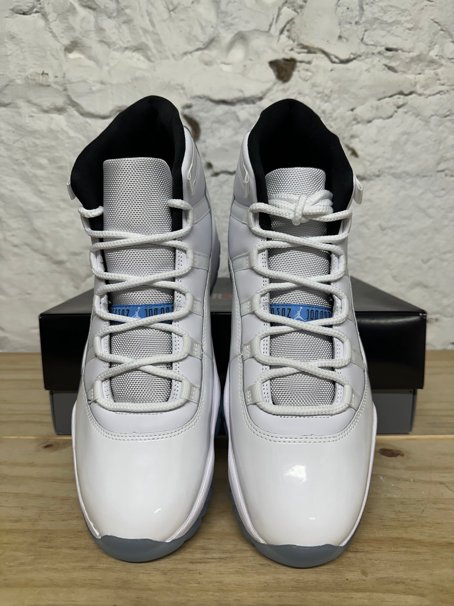 Air Jordan 11 High Legend Blue Sz 14 DS