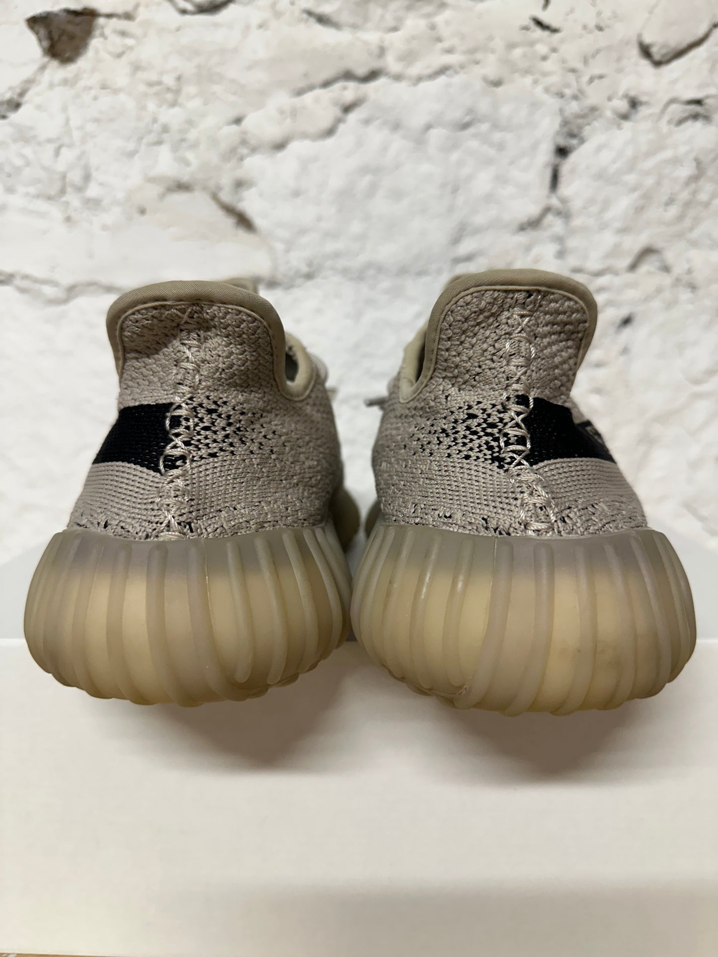 Yeezy 350 V2 Slate Sz 9