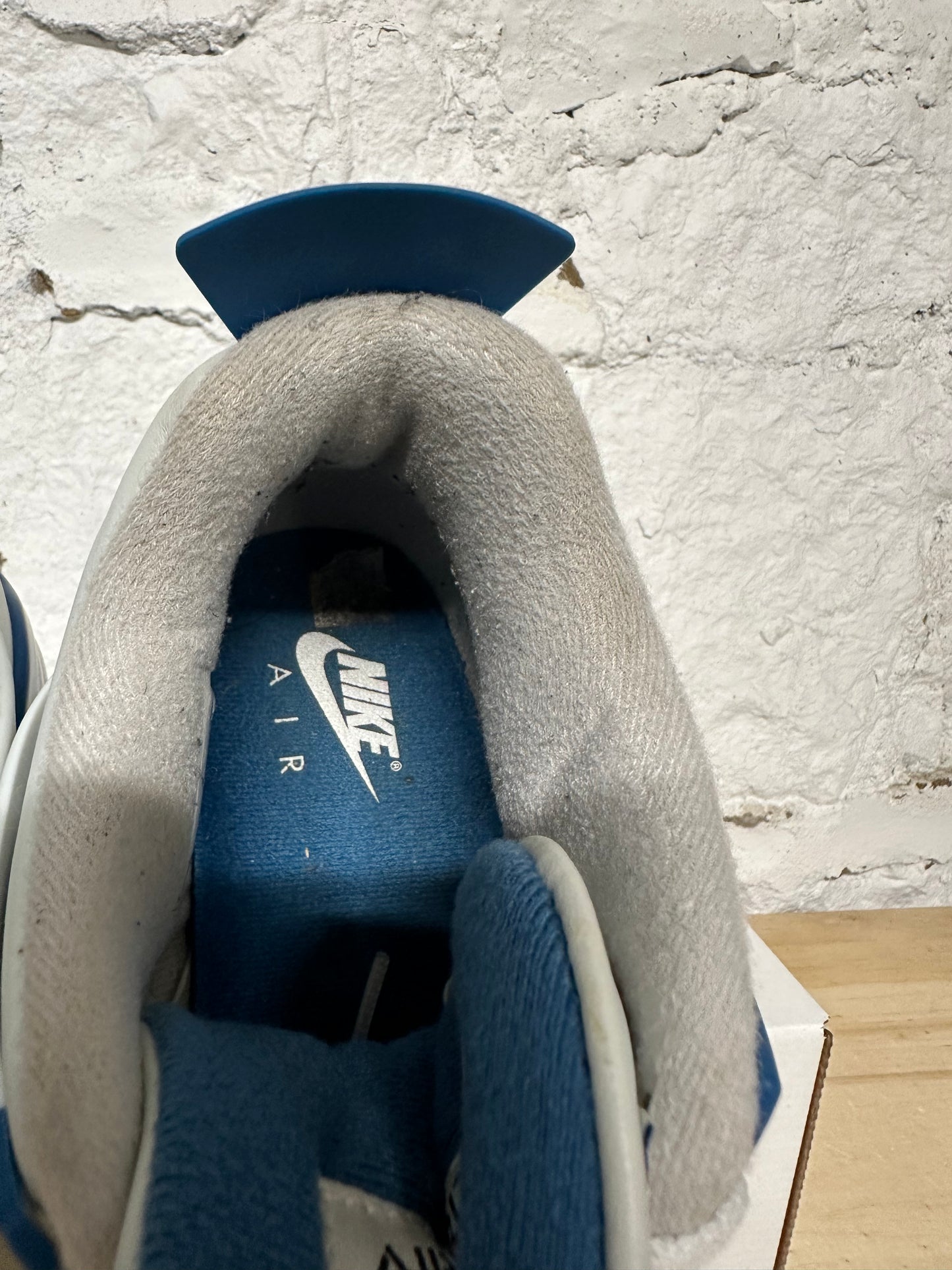 Air Jordan 4 Military Blue Sz 11