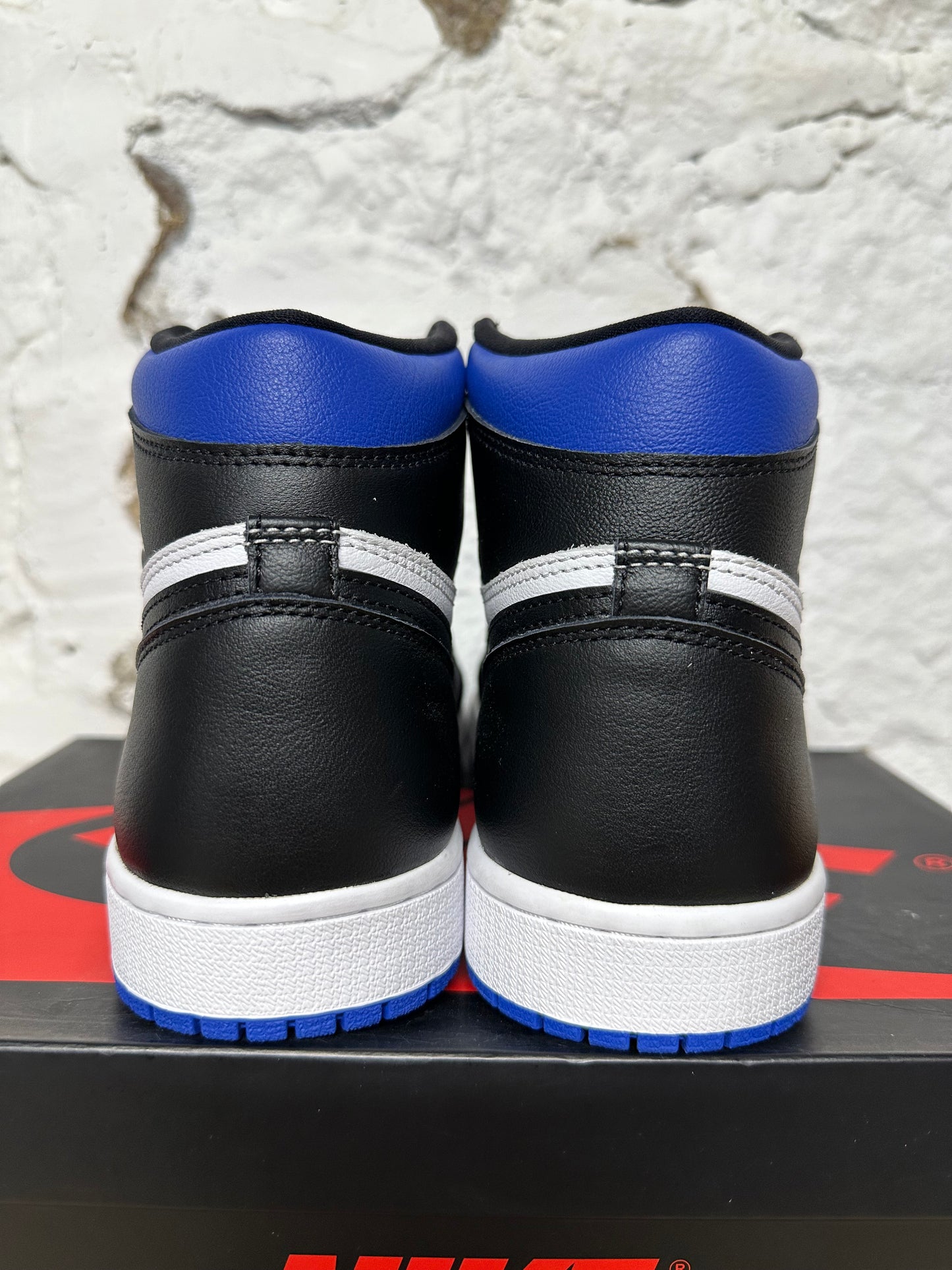Air Jordan 1 High Royal Toe Sz 10