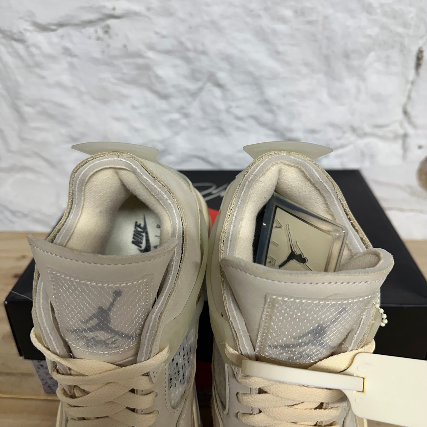 Air Jordan 4 Off-White Sail Sz 9.5 (11W) DS