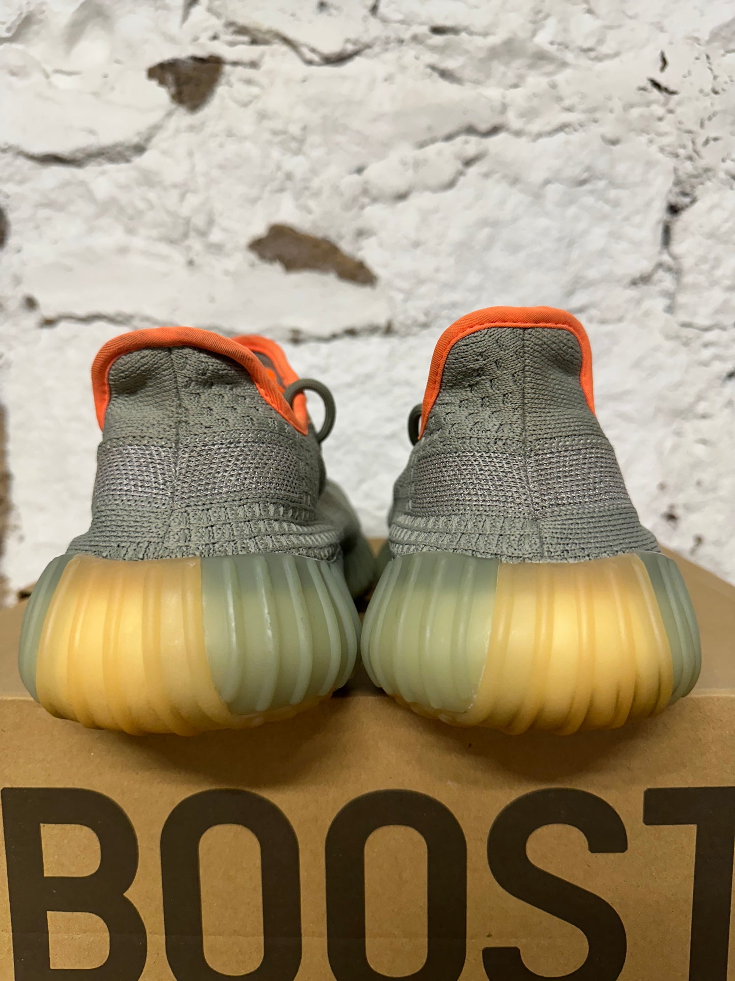 Yeezy 350 V2 Desert Sage Sz 12