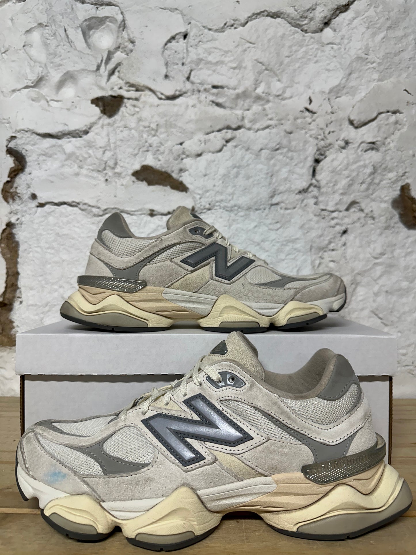 New Balance 9060 Sea Salt Concrete Sz 8.5