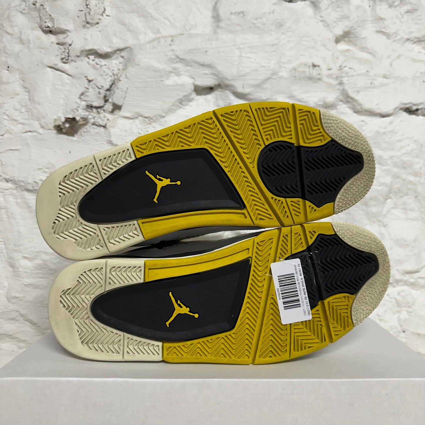 Air Jordan 4 Vivid Sulfer Sz 10.5 (12W)