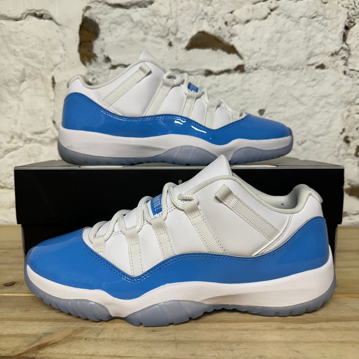 Air Jordan 11 Low University Blue (2026) Sz 10