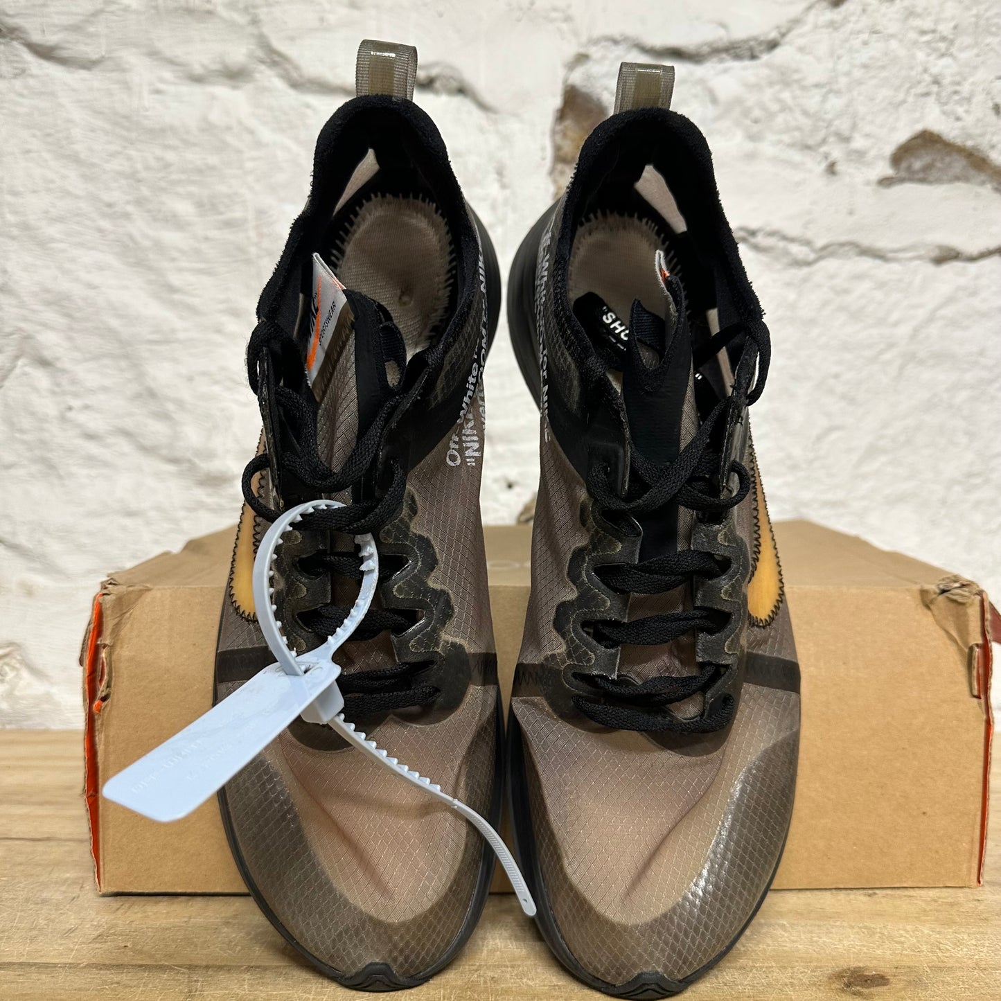 Nike Zoom Fly Off-White Black Silver Sz 8