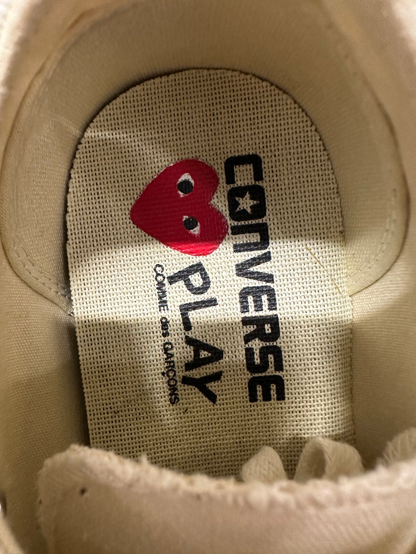 Converse CDG Low Cream Sz 7