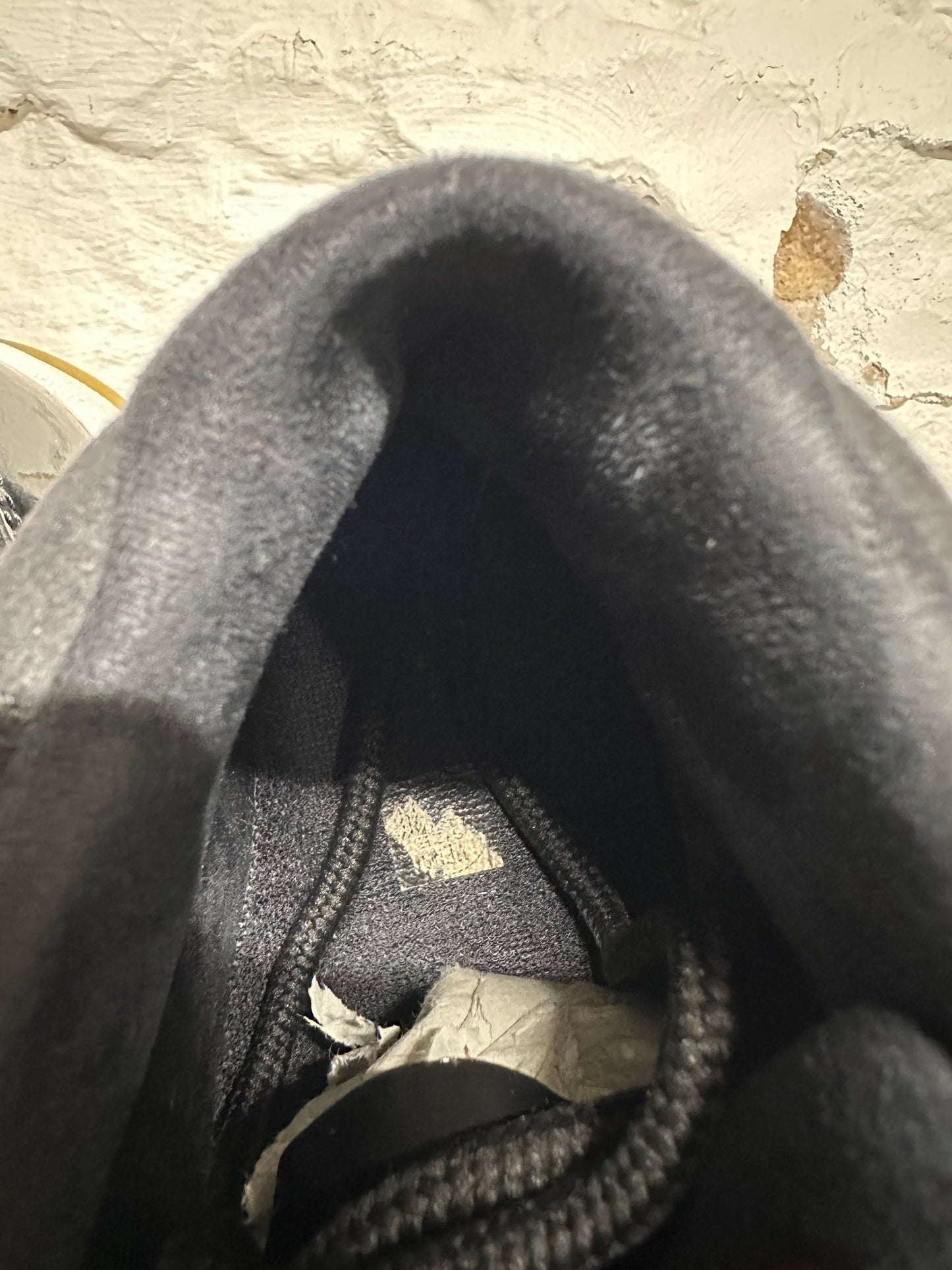 Air Jordan 11 High 72-10 Sz 9.5