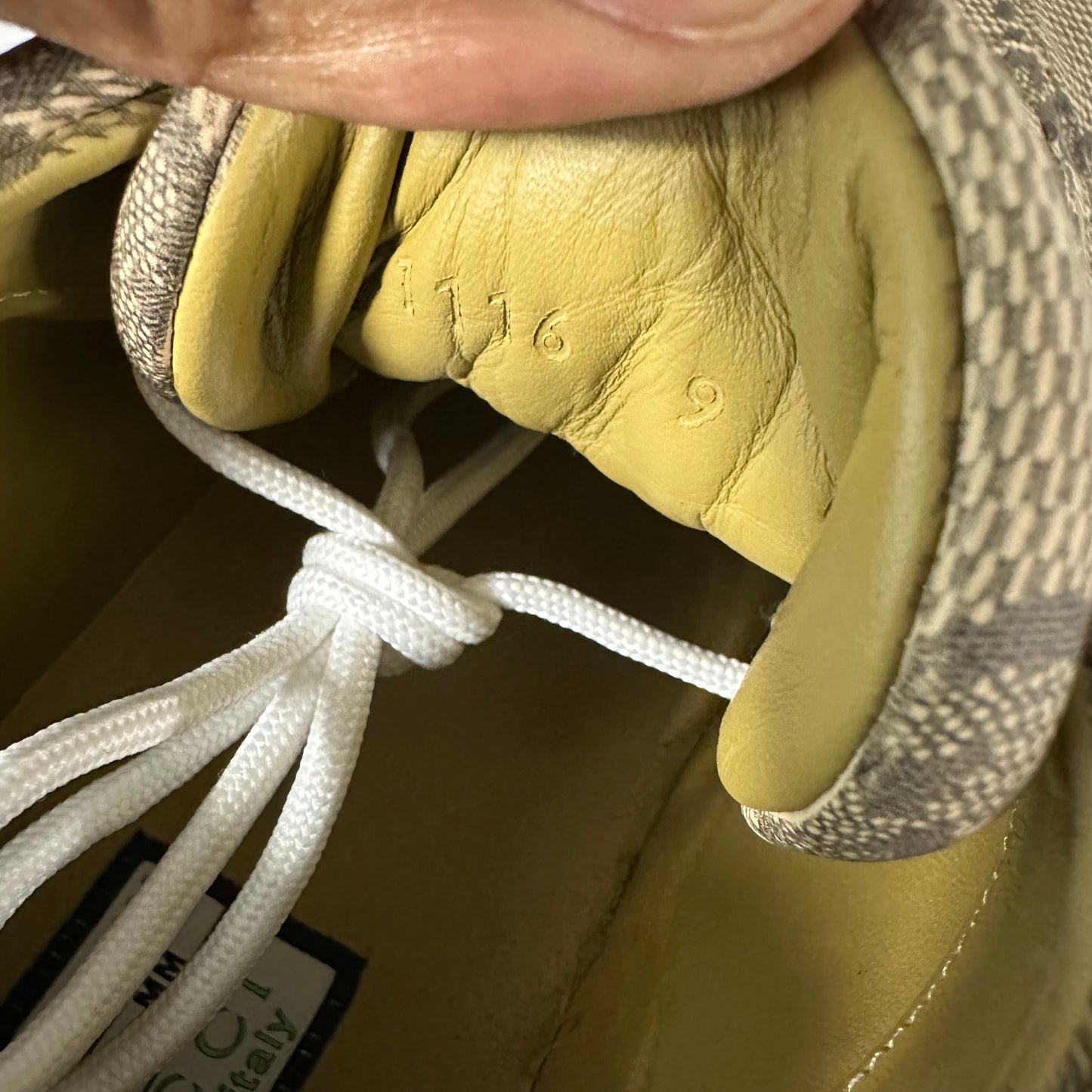 Gucci GG Monogram Ebony Run Sneaker Sz 9