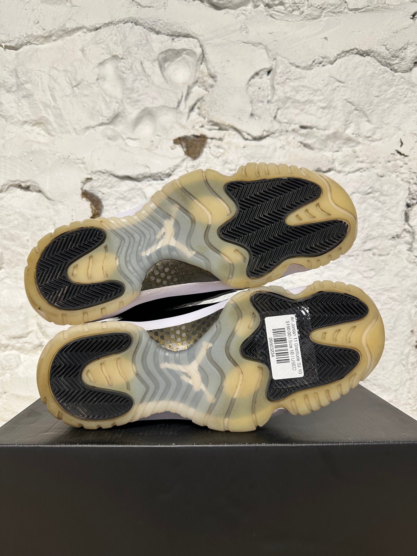 Air Jordan 11 High Gratitude Sz 10