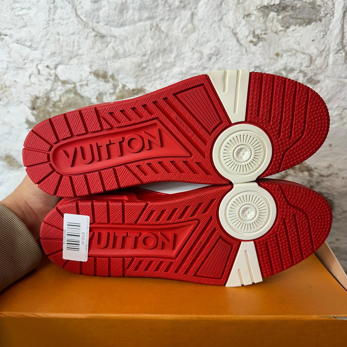 Louis Vuitton Trainer White Red Sz 9.5 (8LV)