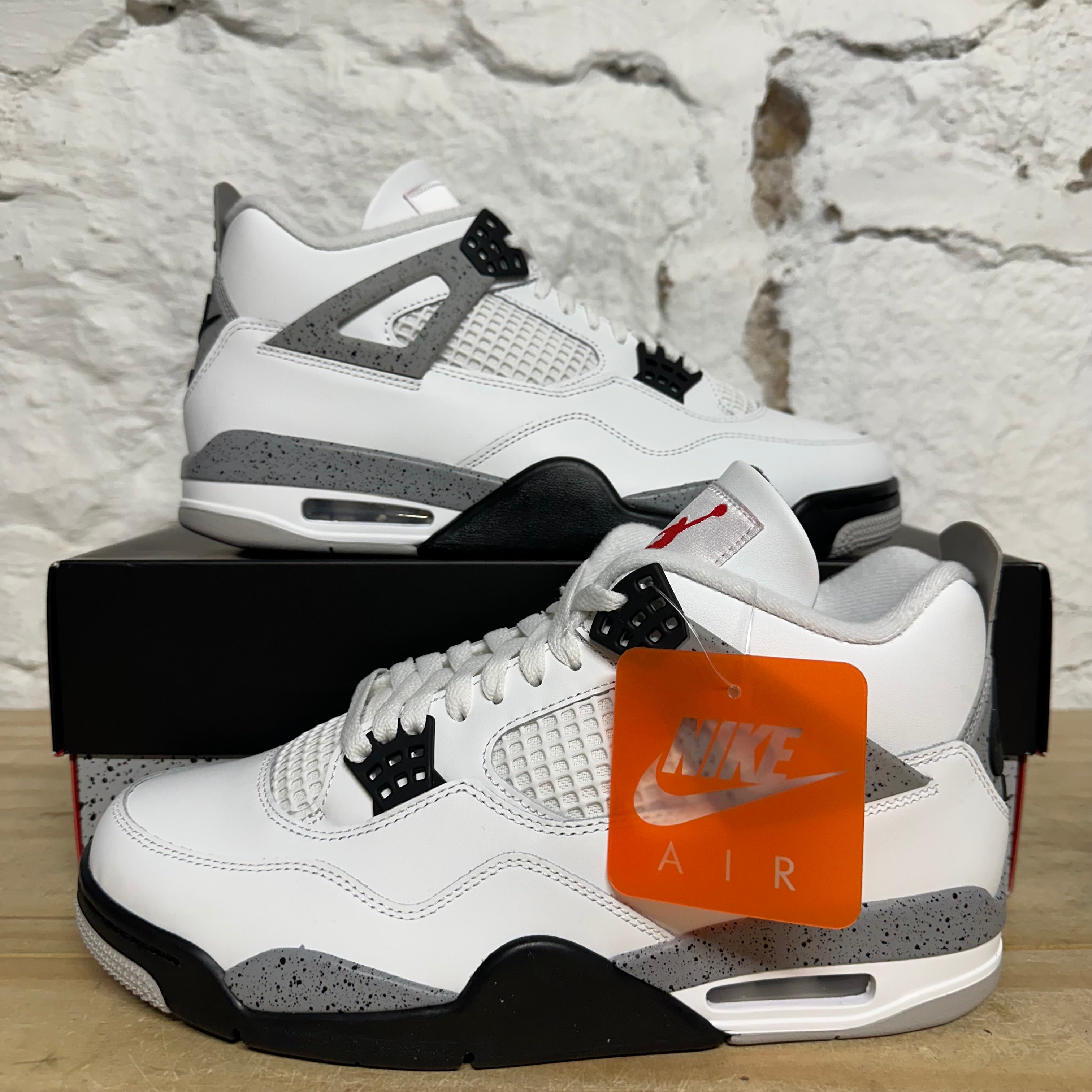 Air Jordan 4 White Cement (2025) Sz 10 DS