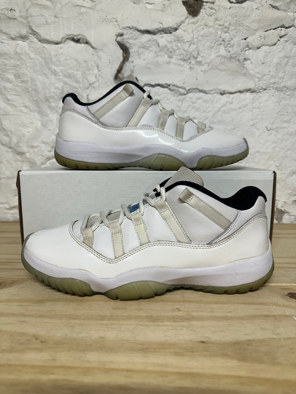 Air Jordan 11 Low Legend Blue Sz 9.5