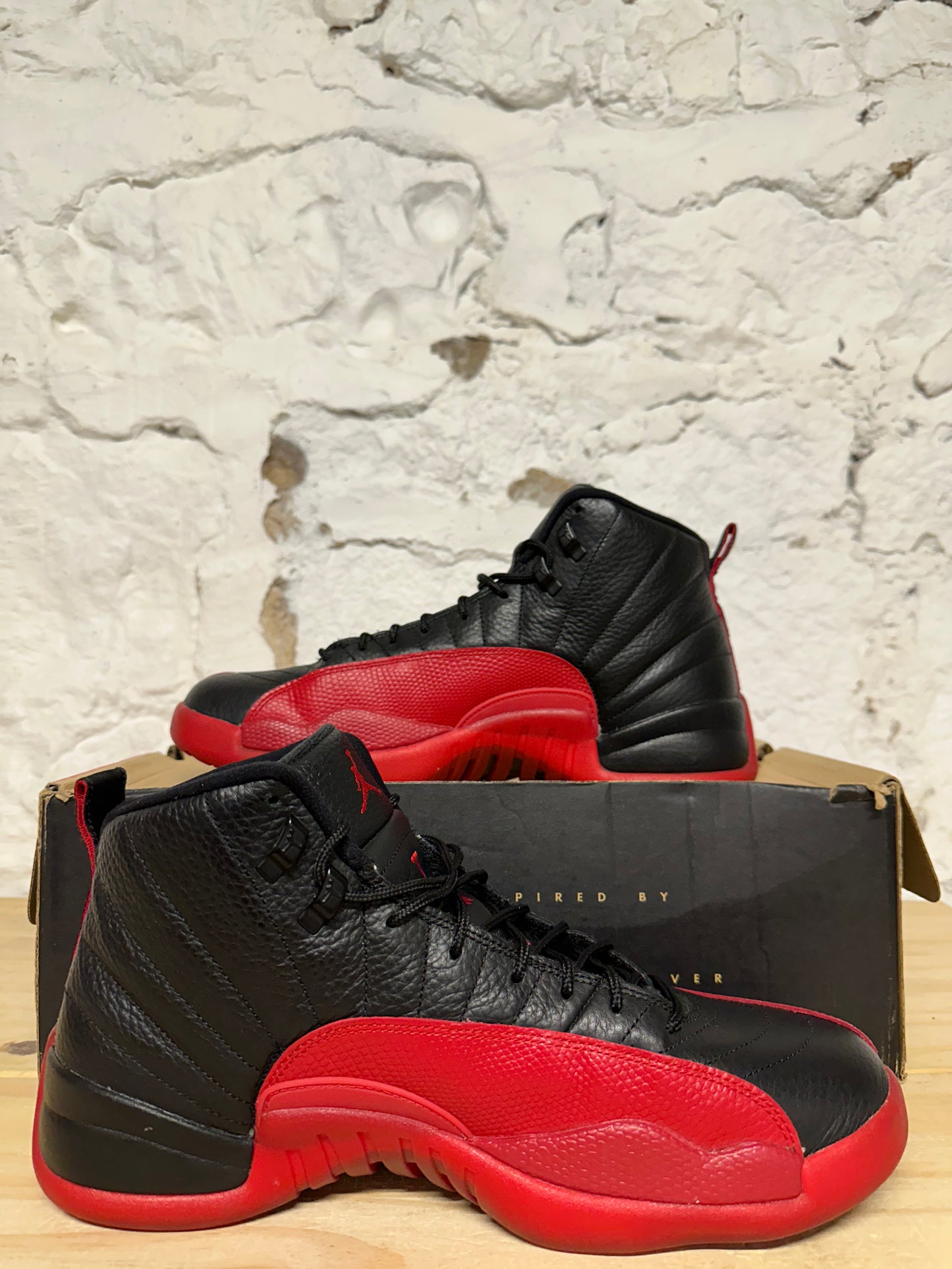Air Jordan 12 Flu Game (2016) Sz 11.5