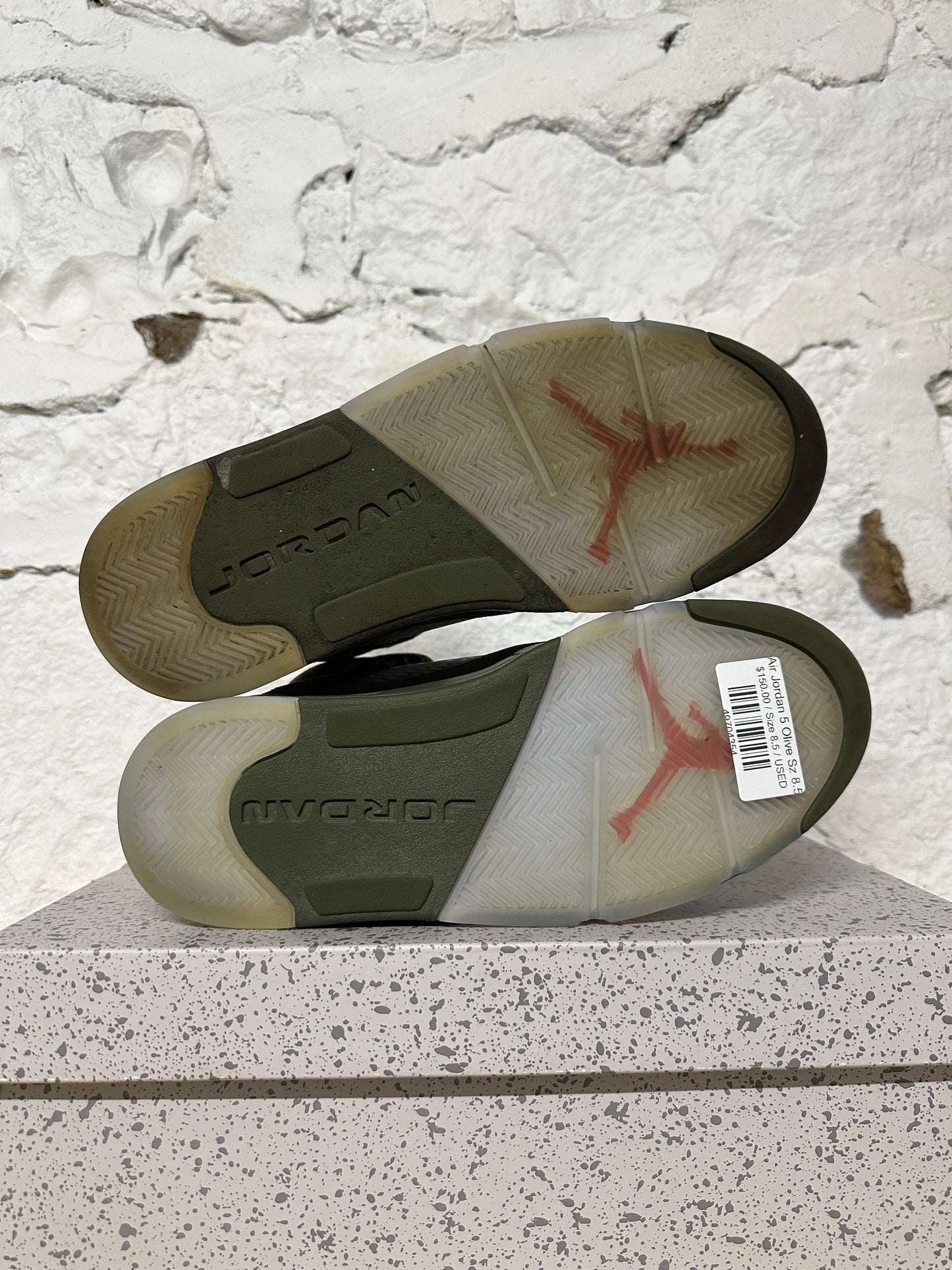 Air Jordan 5 Olive Sz 8.5