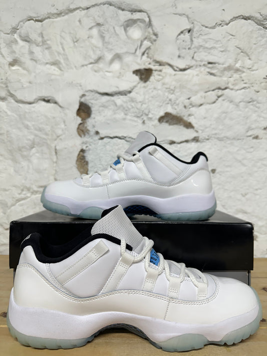 Air Jordan 11 Low Columbia Sz 9 DS
