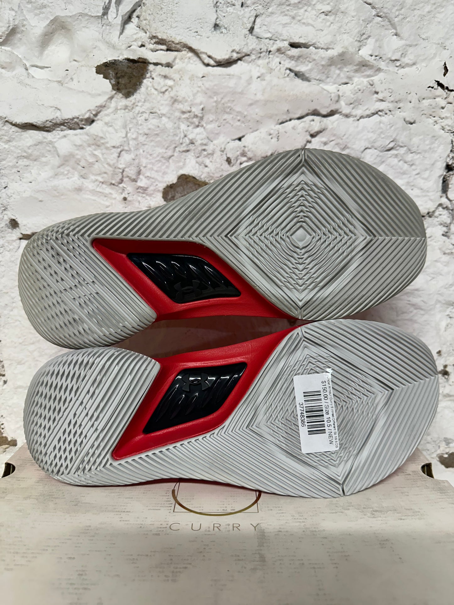 Under Armour Curry 5 Wired Different Sz 10.5 DS