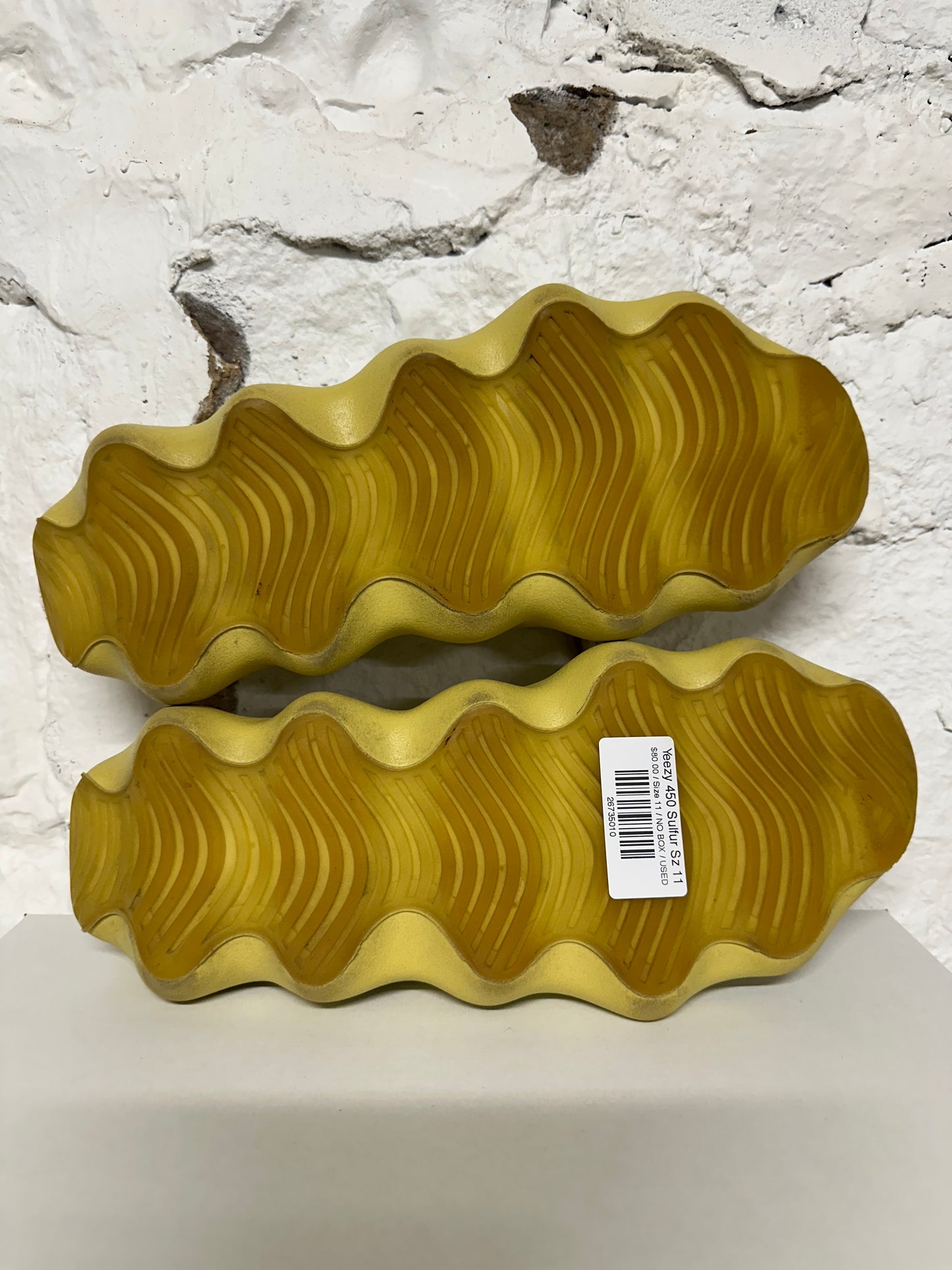 Yeezy 450 Sulfur Sz 11