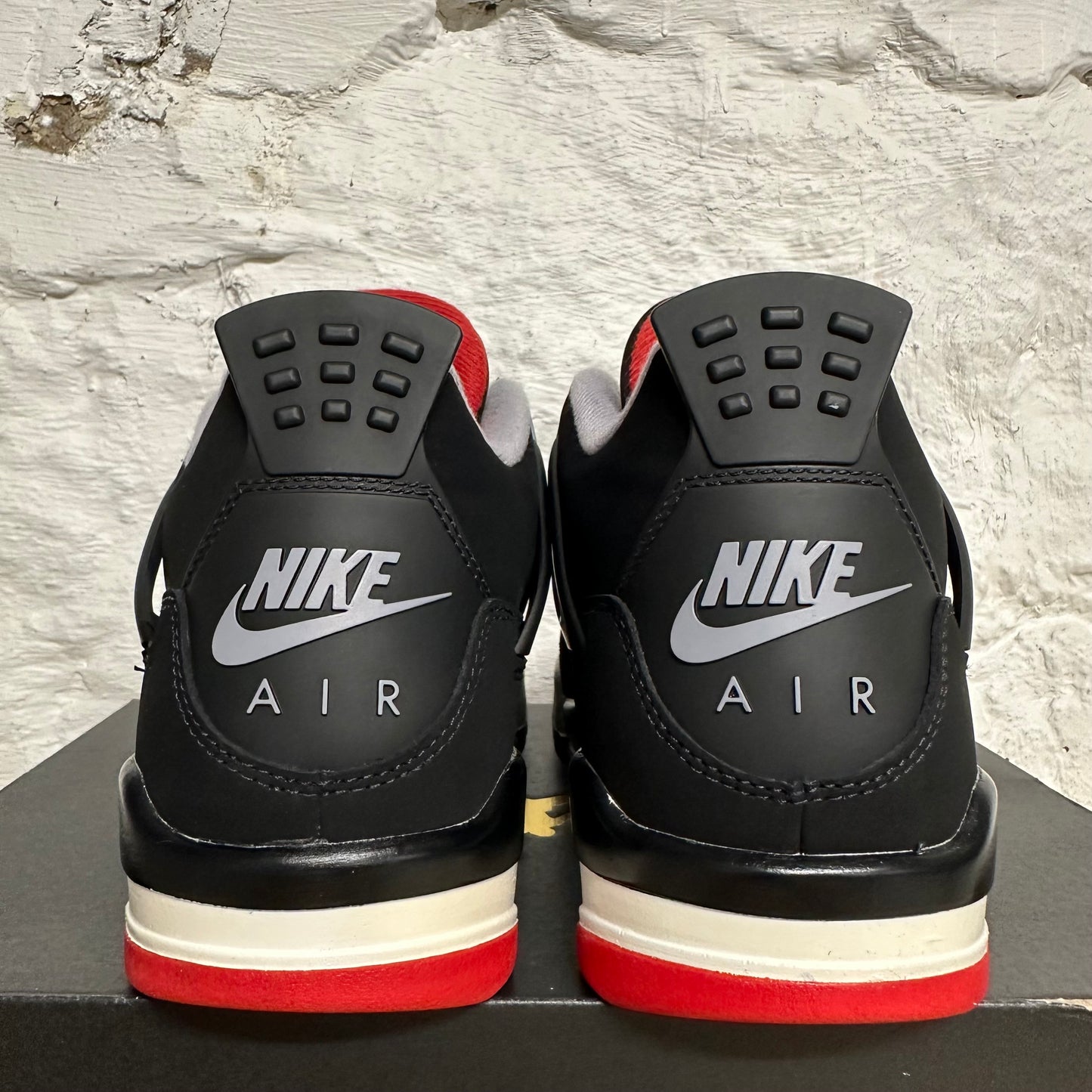 Air Jordan 4 Bred (2019) Sz 6.5Y