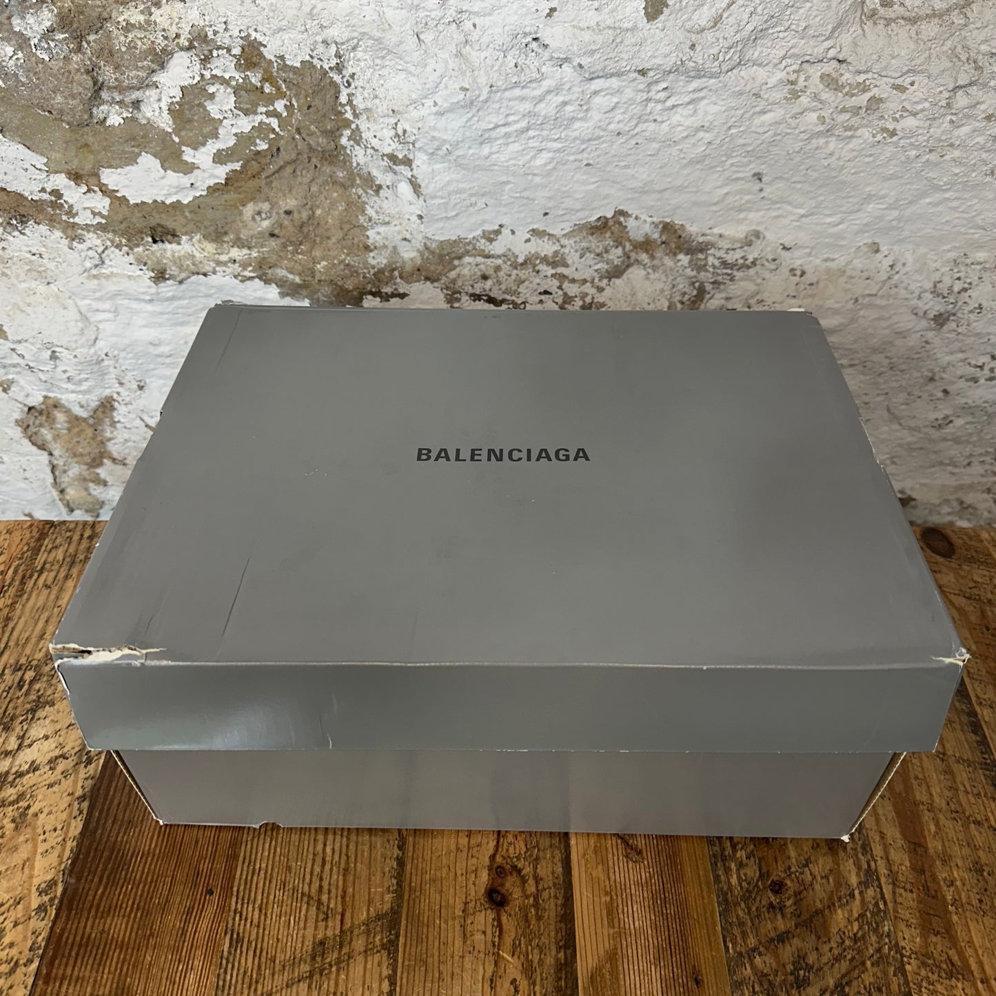 Balenciaga Triple S Lilac Gray Sneaker Sz 6.5 (39) DS