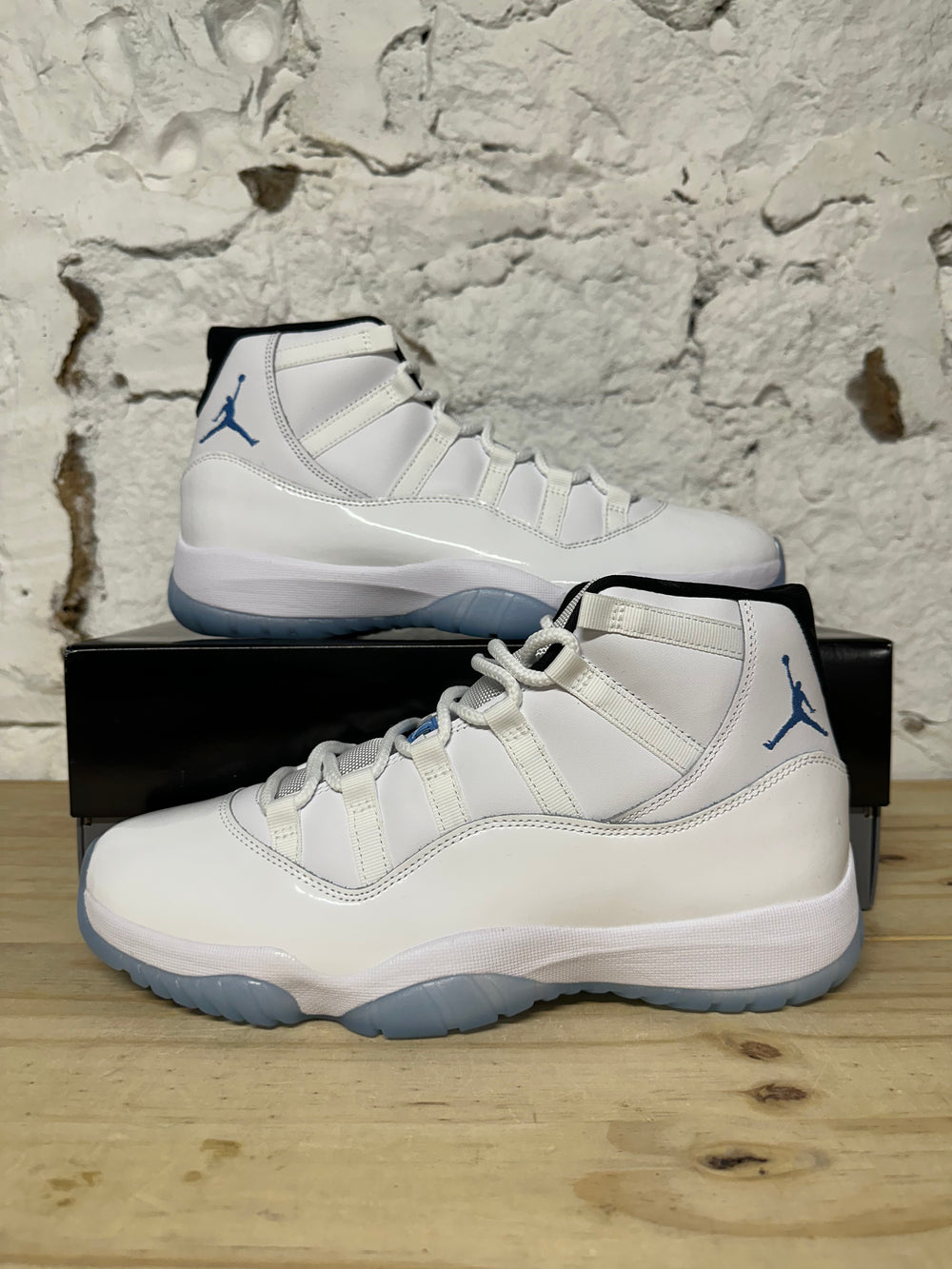 Air Jordan 11 High Legend Blue (2024) Sz 11.5 DS
