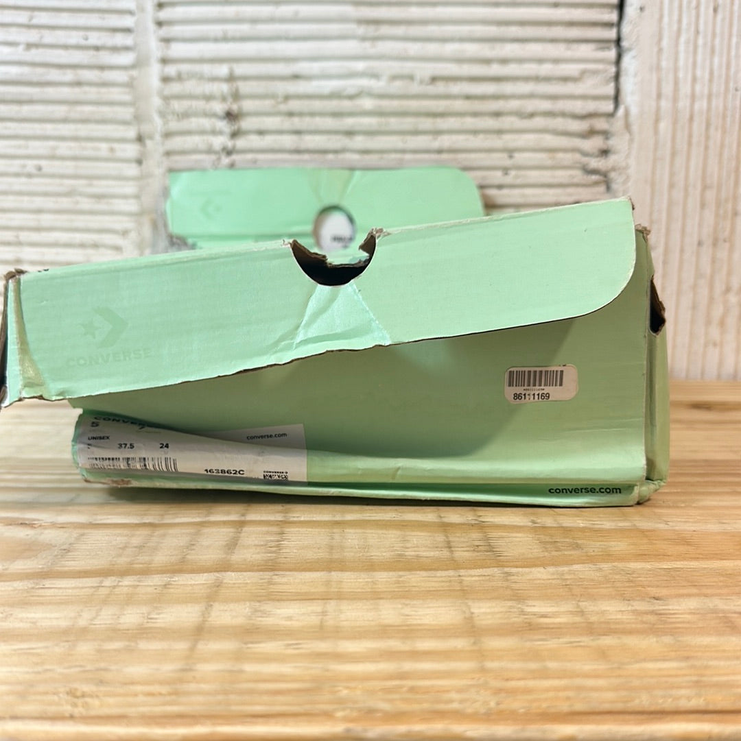Converse Chuck Taylor All Star 70 Hi Off-White Sz 5