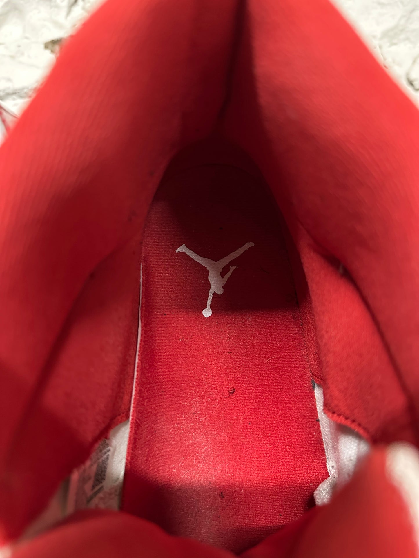 Air Jordan 11 High Cherry Sz 12