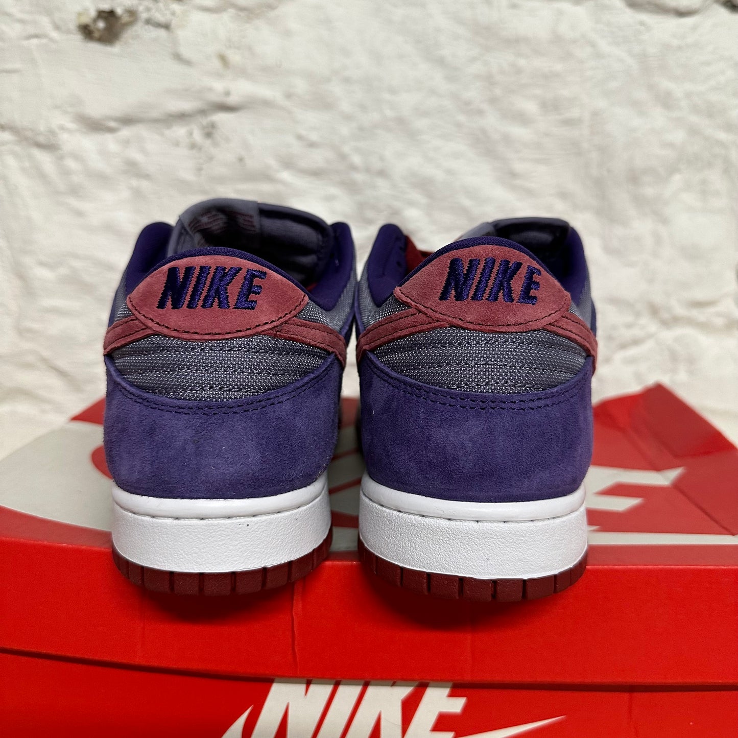 Nike Dunk Low Plum Sz 10 DS
