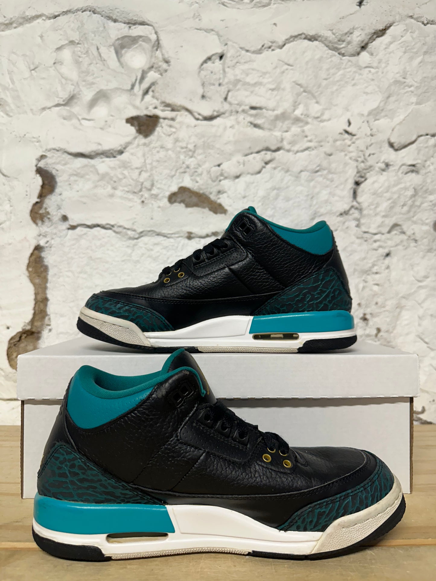 Air Jordan 3 Rio Teal Sz 7Y