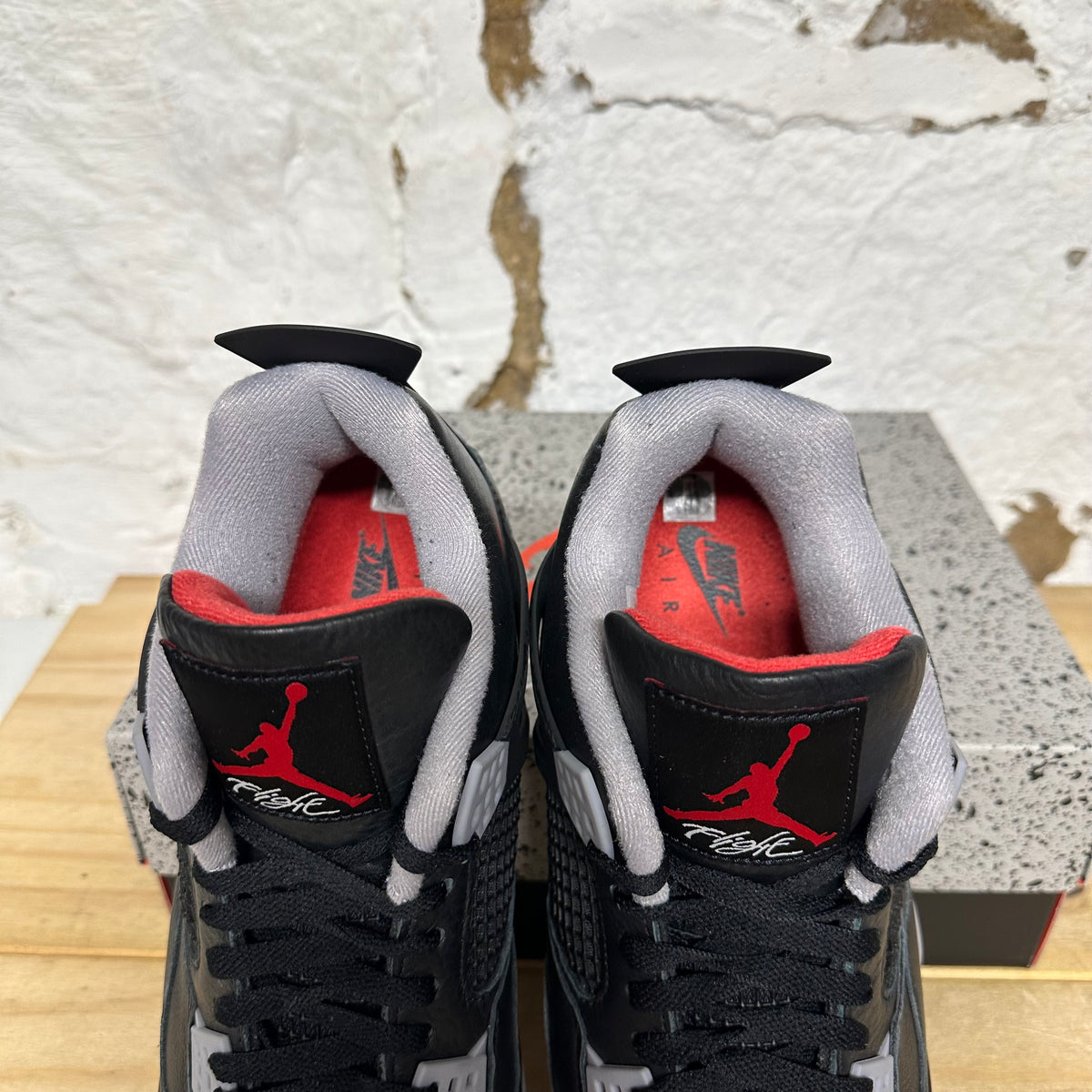 Air Jordan 4 Bred Reimagined Sz 13