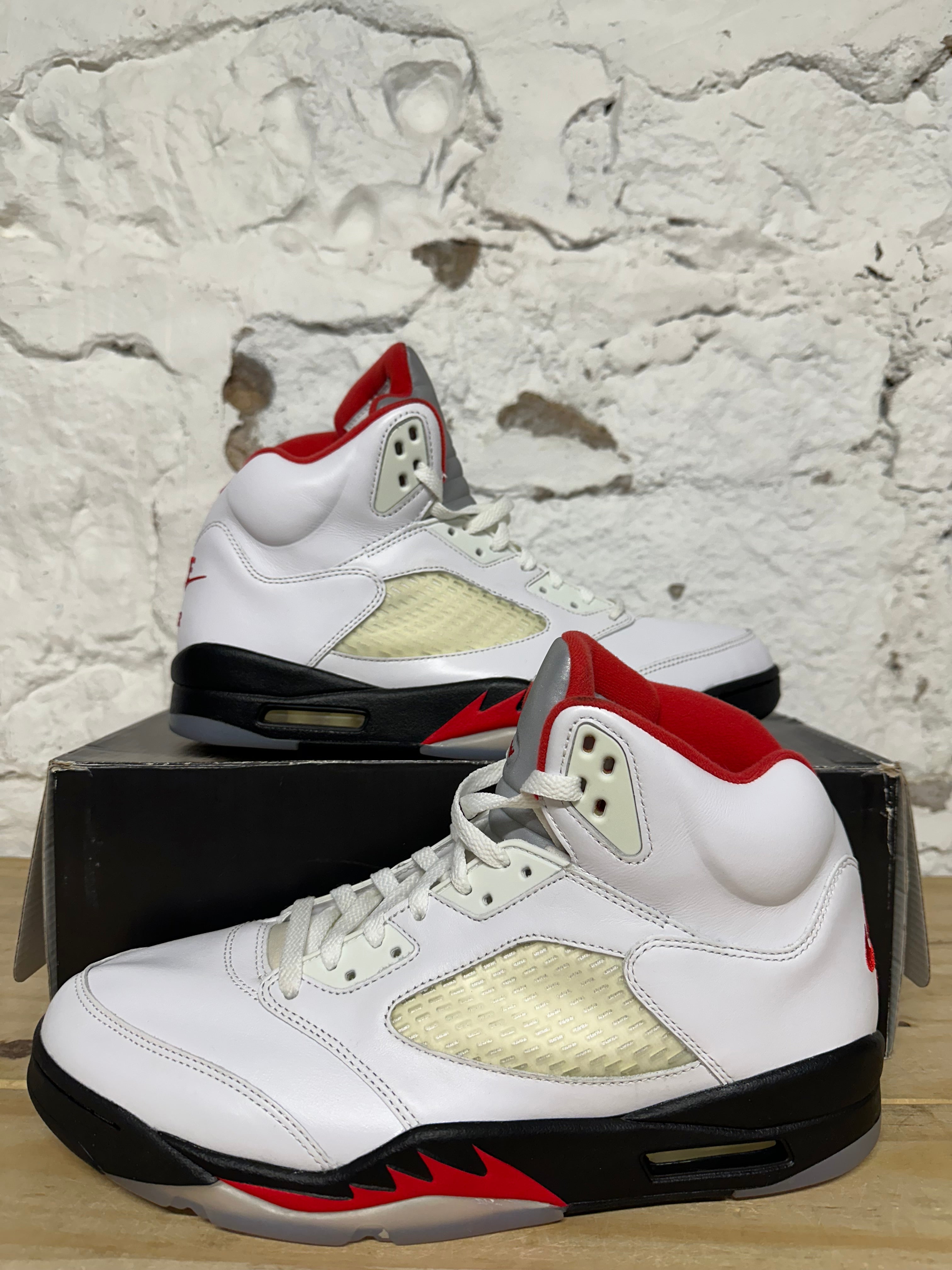 Air Jordan 5 Fire Red Silver Tongue (2020) Sz 12