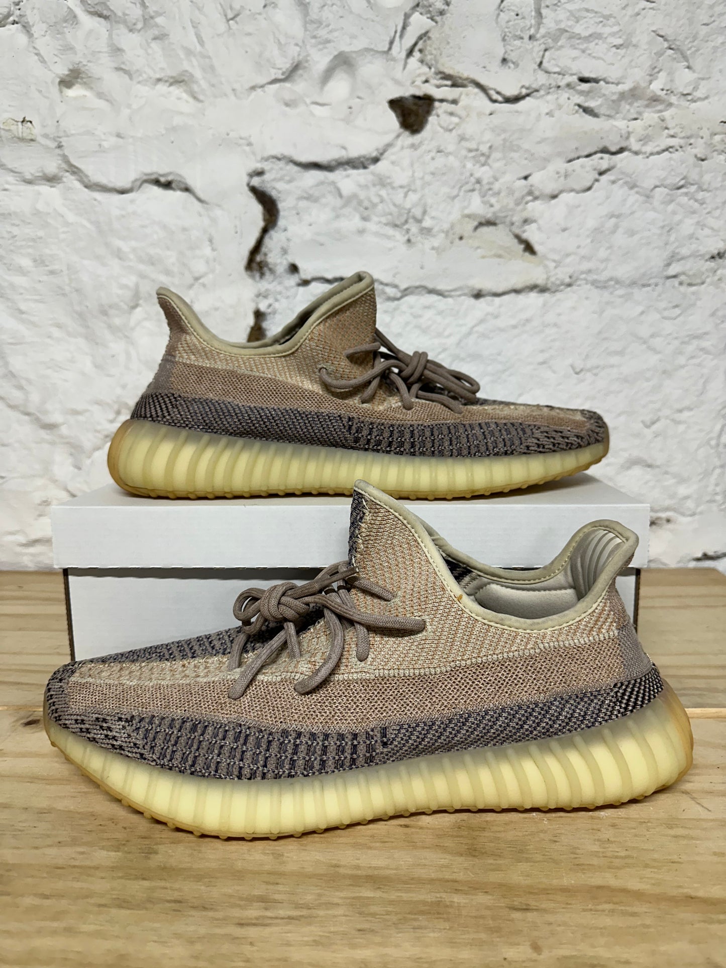 Yeezy 350 V2 Ash Pearl Sz 13