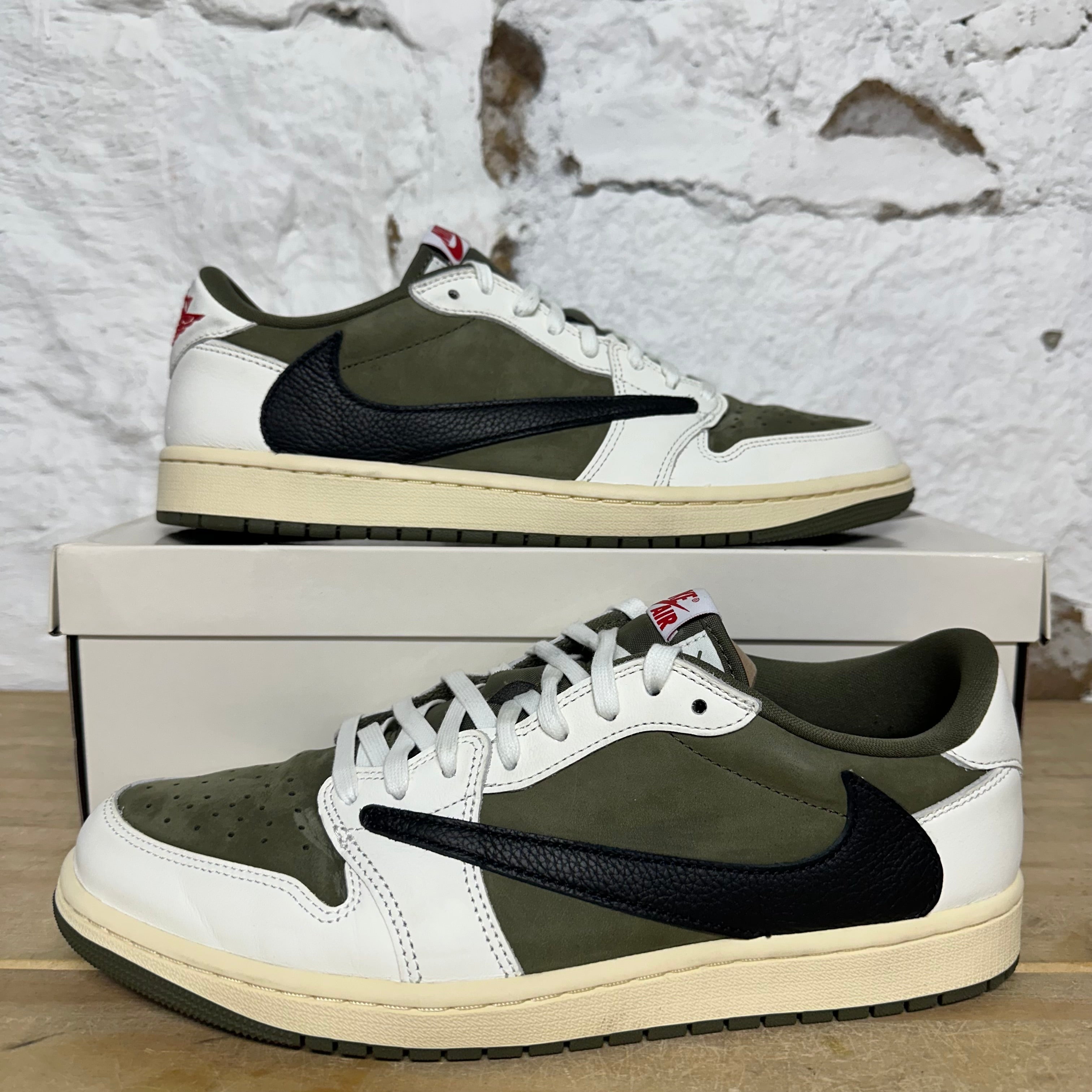 Air Jordan 1 Low Travis Scott Medium Olive Sz 11