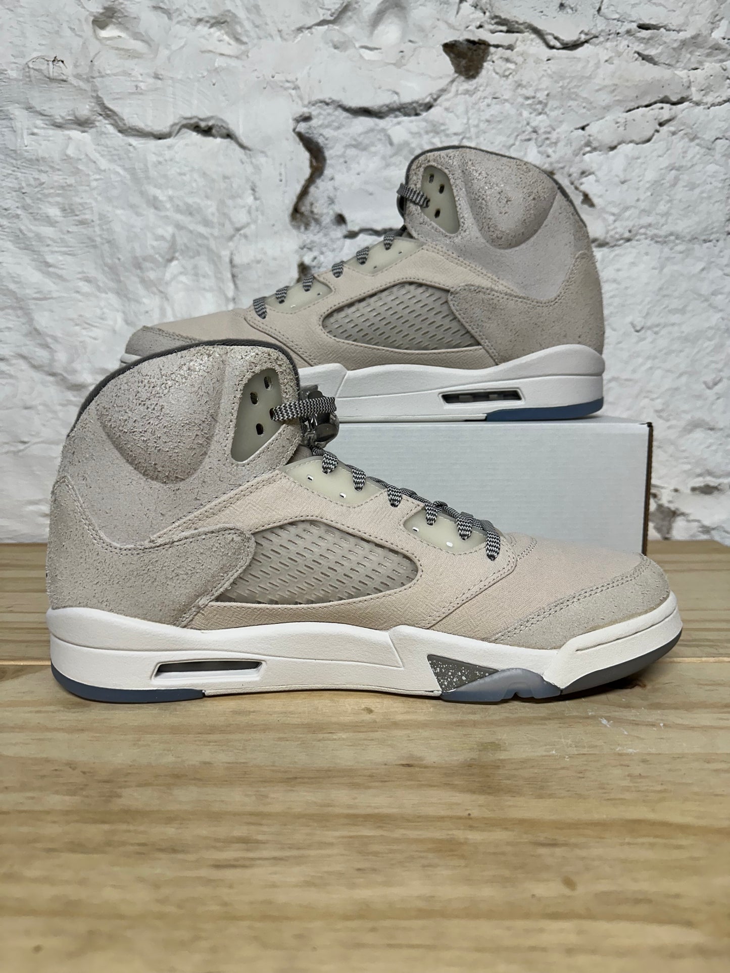 Air Jordan 5 Craft Light Orewood Brown Sz 14 DS
