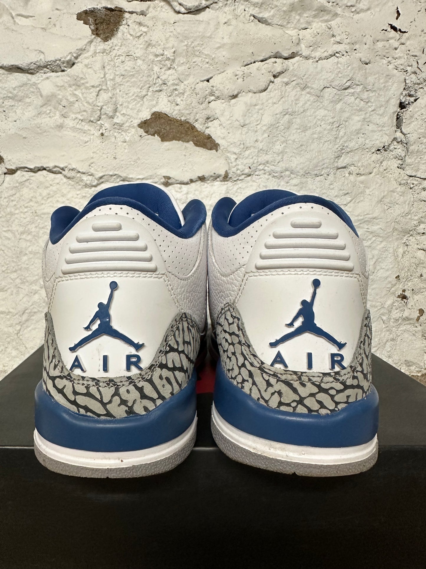 Air Jordan 3 Wizards Sz 7Y