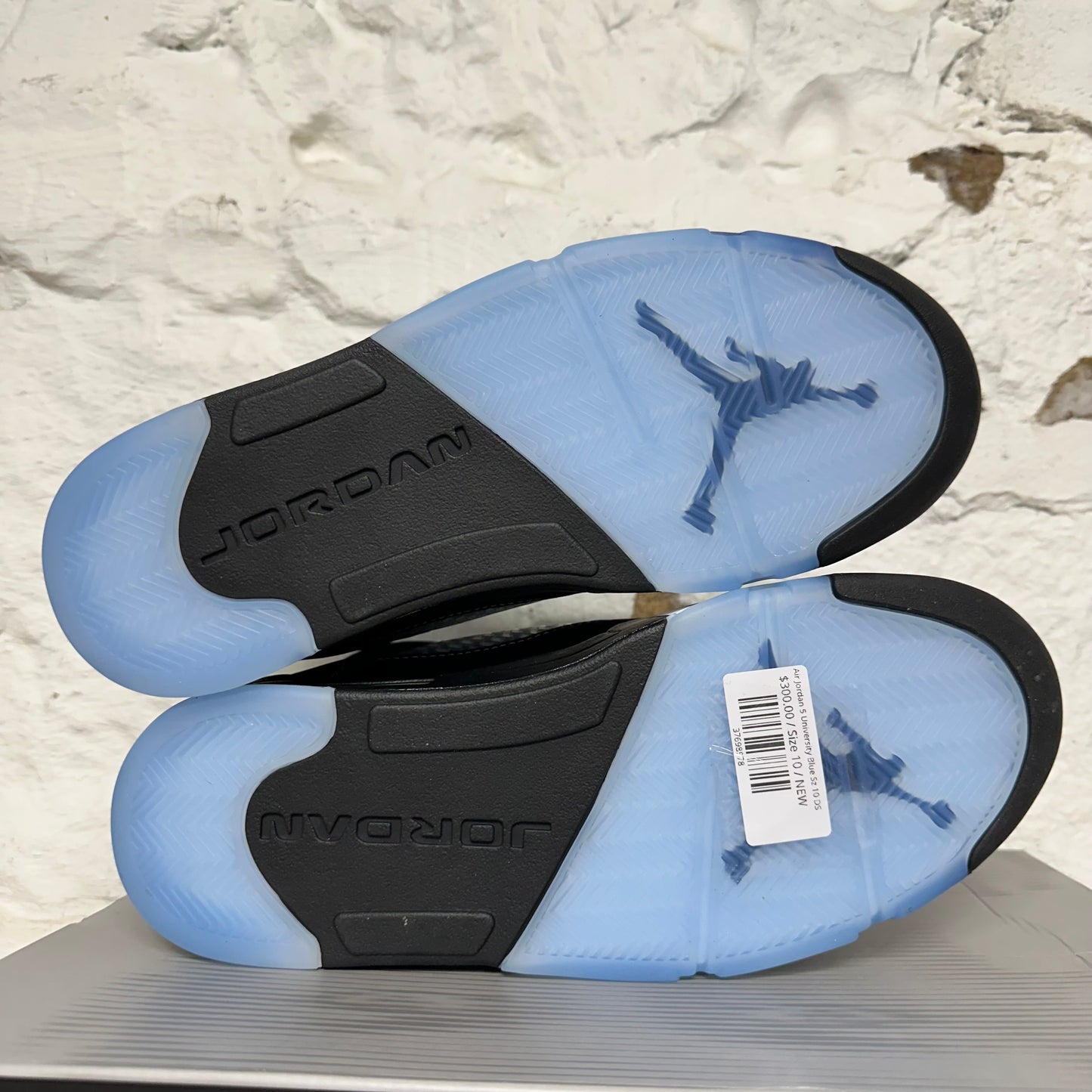Air Jordan 5 University Blue Sz 10 DS