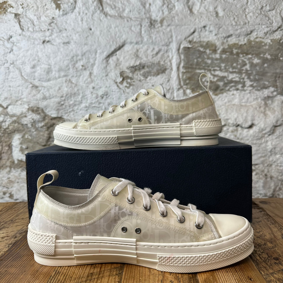 Dior B23 White Oblique Sneaker Sz 9 (42)
