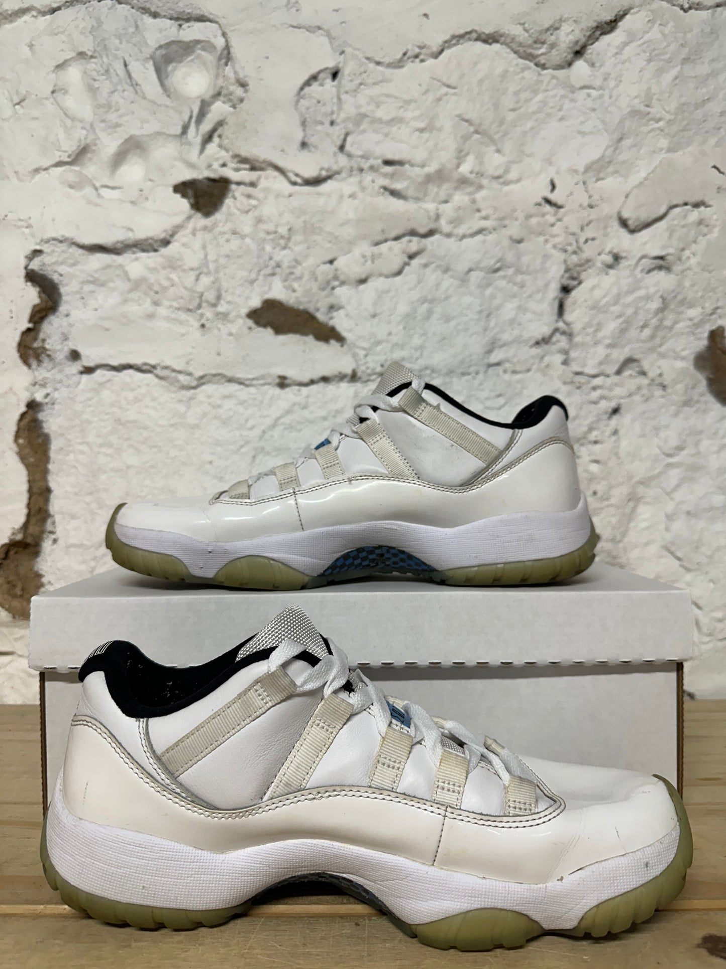 Air Jordan 11 Low Legend Blue Sz 8.5