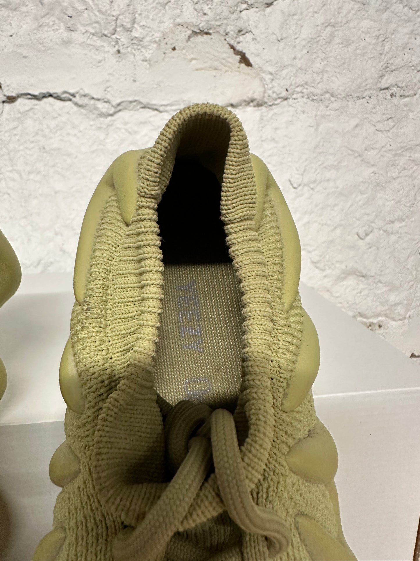 Yeezy 450 Resin Sz 8.5